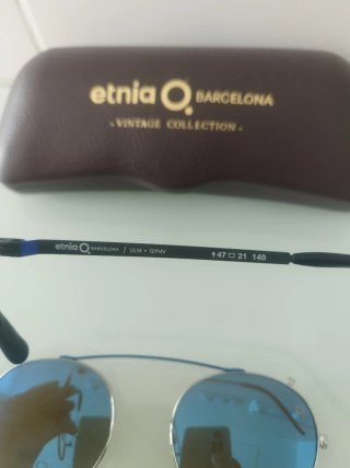 Gafas Etnia Barcelona: Vista y Sol