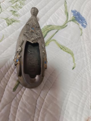 Cenicero antiguo zapato decorado