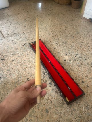 Taco de billar antiguo en muy buen estado.