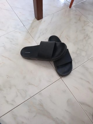 Chanclas negras