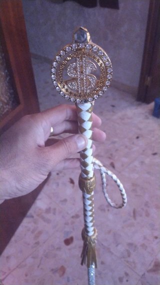 Vaston Vara Cachabas Dorada y Blanca