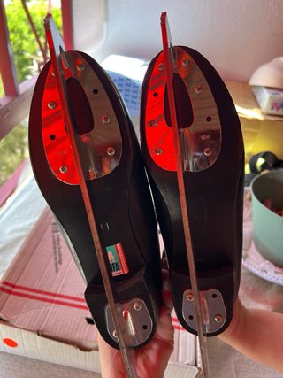 Pattini da ghiaccio WIFA Comfort Taglia 41 + Lame