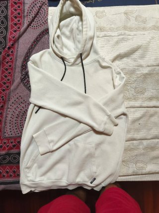 Sudadera Bershka blanca
