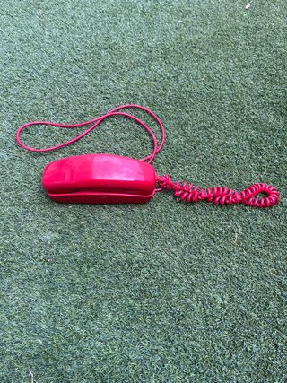 Teléfono rojo vintage