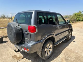 Nissan Terrano II 2005
