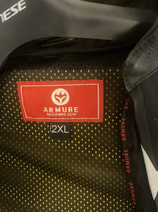 Chaqueta de cuero ARMURE deportiva