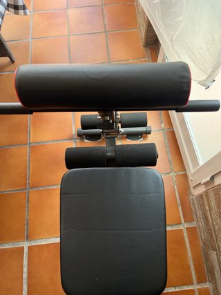 Banco de gimnasio + 2 juegos pesas 2,5kg a 24kg.