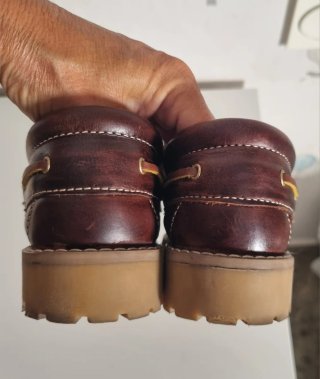 Náuticos marrones talla 34
