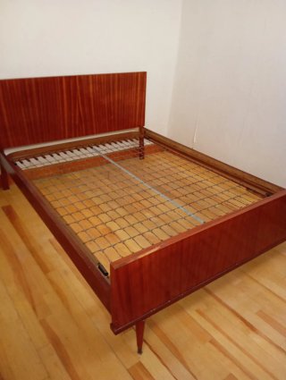 Conjunto Armario y Cama Madera