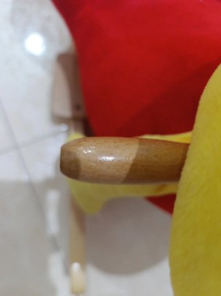 Balancín infantil de madera y peluche