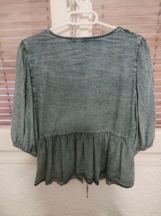 Camisa vaquera con lazada