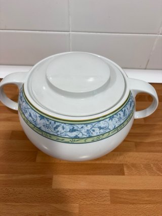Sopera y salsera Irabia porcelana