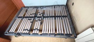 Cama articulada con mando
