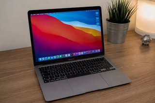 MacBook Air M1 impecable, bat 98% salud 43 ciclos