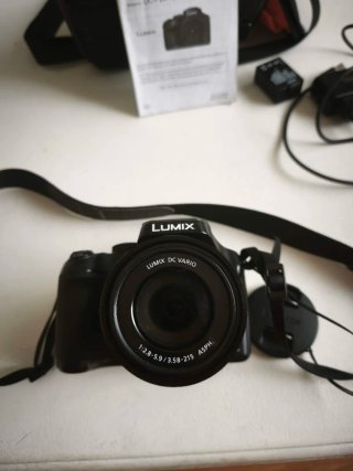 Fotocamera digitale Olympus 7.1 e Lumix fz82
