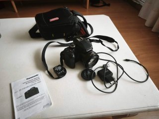 Fotocamera digitale Olympus 7.1 e Lumix fz82