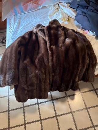 Chaqueta de pelo marrón