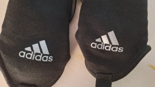 Espinilleras Adidas Predator con tobilleras