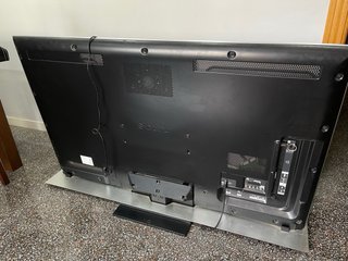 Televisor Sony Bravia Negro y Plateado