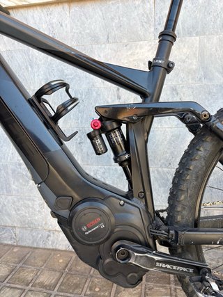 Bici Cube HPA electrica de montaña