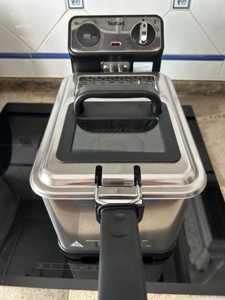 Freidora Tefal 3L Poco Uso