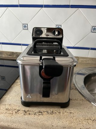 Freidora Tefal 3L Poco Uso