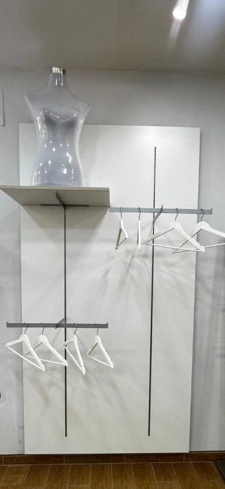 Mobiliario tienda de moda