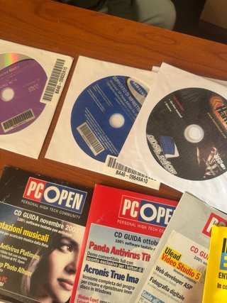 Lotto CD/DVD: ADSM, HOLUX, MSI, NETGEAR, TIM