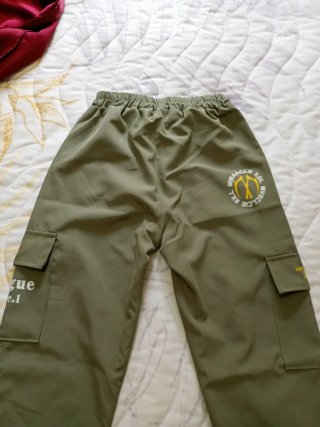 Pantalón cargo niño verde sin estrenar
