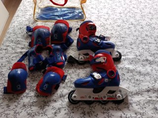 Patines Oxelo con protecciones y bolsa