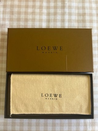 Loewe Cartera Billetera Marrón Piel Vacuna