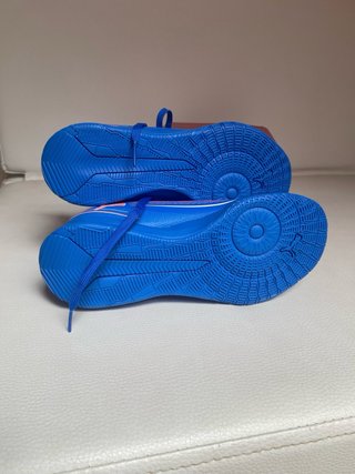 Botas futbol Puma Ultra 6 Play Jr Talla 34. Nuevos