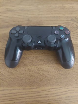 Consola PS4 slim Negra + 2 Mandos