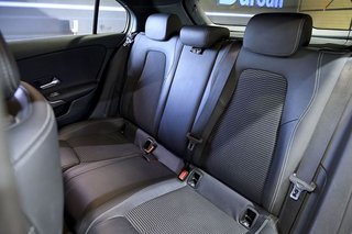 Mercedes Clase A MERCEDES-BENZ  A 180 d