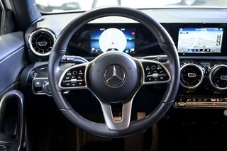 Mercedes Clase A MERCEDES-BENZ  A 180 d