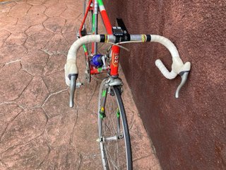 Bicicleta Carretera BH Clásica Roja