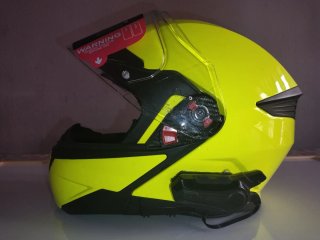 Casco de moto SMK amarillo y negro
