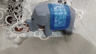 Statuetta Elefante Legno Decorato
