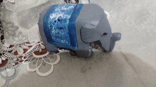 Statuetta Elefante Legno Decorato
