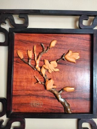 Cuadro de madera tallada  43 x 43 cms. 30€