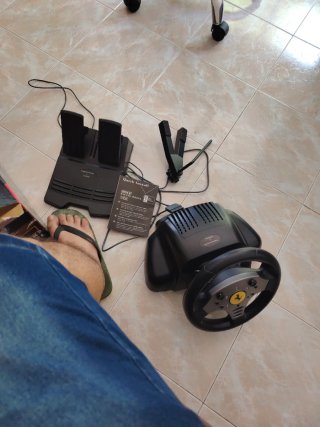 Volante Ferrari Shock 2 PS1/PS2