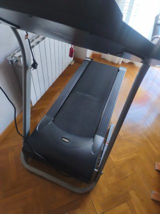 Cinta de Correr BH Fitness ECO1