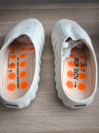 Zapatillas chancletas Nike mind