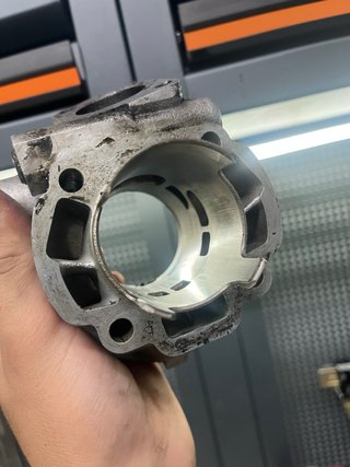 Motor Aerox con Cilindro Metrakit
