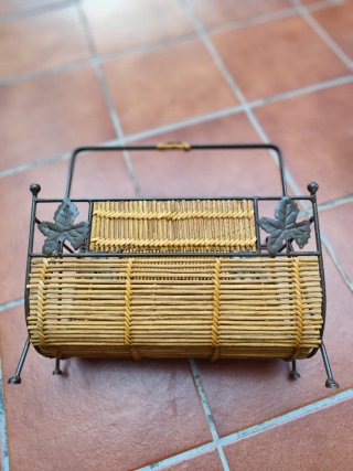 Revistero Vintage Mimbre y Forja Años 70