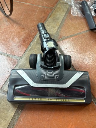 Aspirador Rowenta X-Force RH9695 sin cable