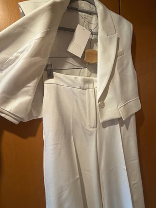 Conjunto Chaleco y Pantalón Zara Talla M