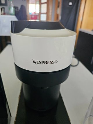 Cafetera Nespresso Krups Vertuo
