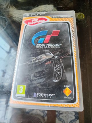 PSP Gran Turismo Essentials