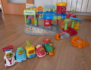 Garaje multitaller tut tut Bólidos. Vtech Tu y Yo
